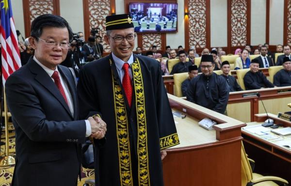 Penang PKR adviser Law Choo Kiang sworn in as state assembly Speaker for third term